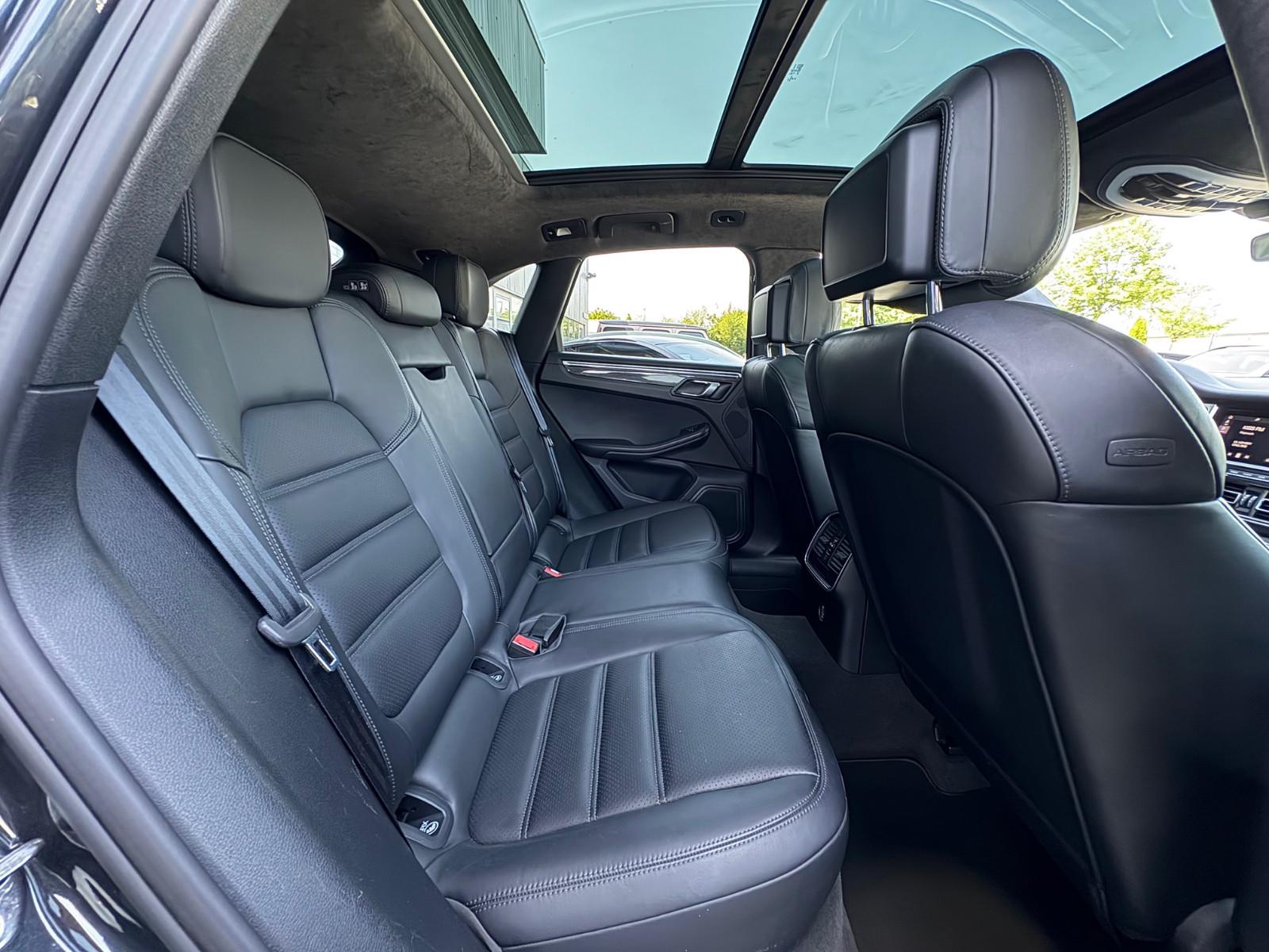 Porsche Macan S Carbon+LED+PDLS+Panorama+21"+Kamera+AHK