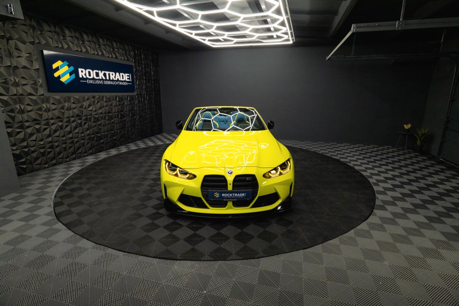 Fahrzeugabbildung BMW M4 Cabrio xDrive Competition AC Schnitzer LASER
