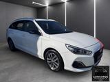 Hyundai i30 cw Premium/ KAMERA/KLIMA/MFL/PDC - Hyundai i30: Cw