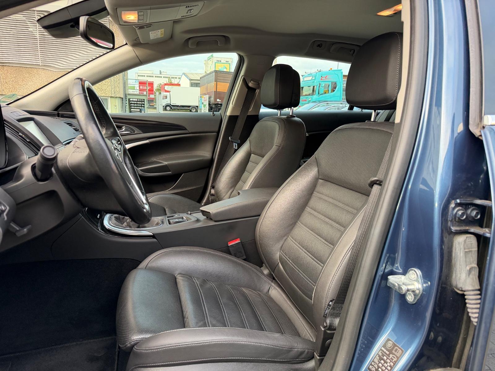 Opel Insignia LPG/Benzin Sports Tourer Business