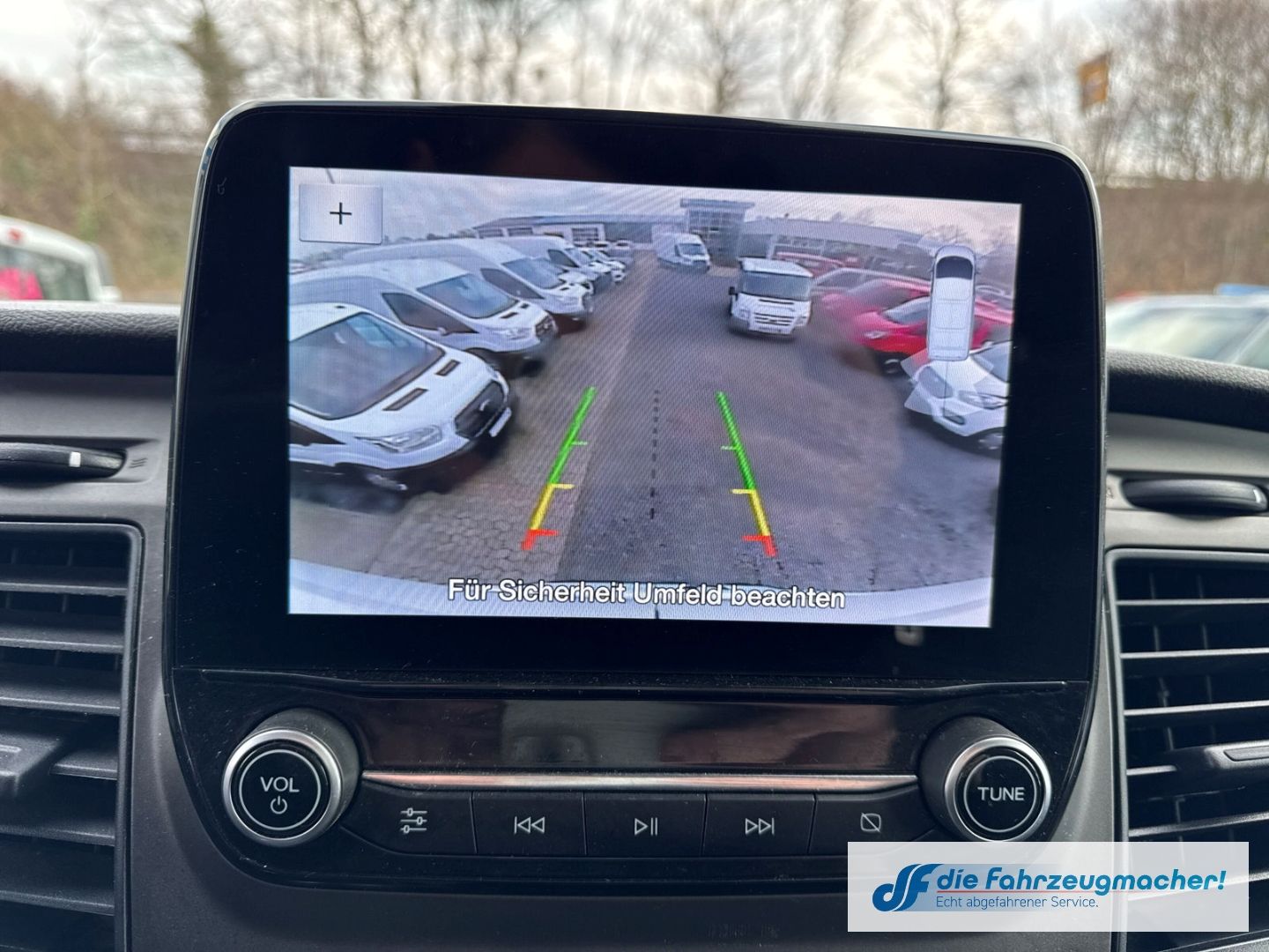 Fahrzeugabbildung Ford Transit Kasten 350 L3 Trend Apple CarPlay Androi