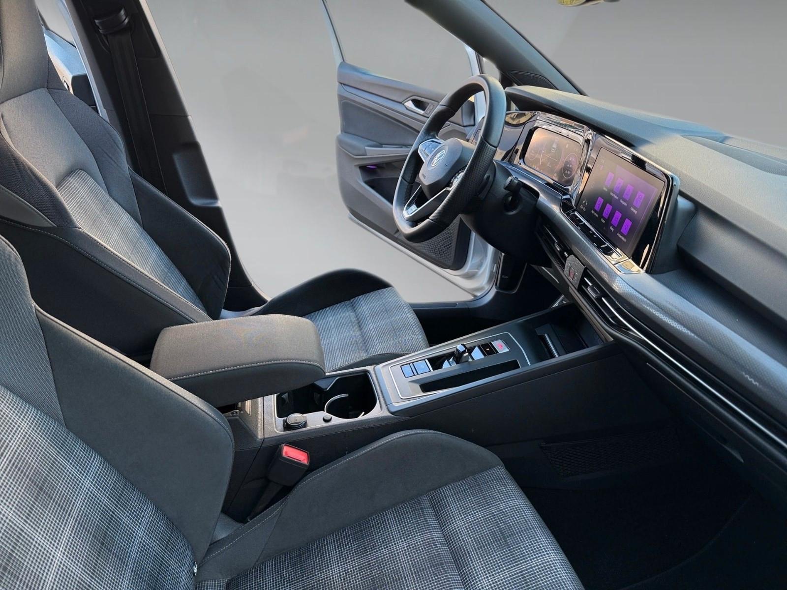 Volkswagen Golf VIII LIM. GTD BLACK-STYLE TRAUM, миниатюра 12