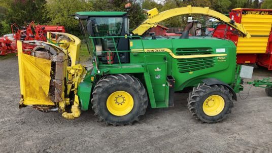 John Deere 7380i ProDrive mit 8 rhg Gebiss und PU