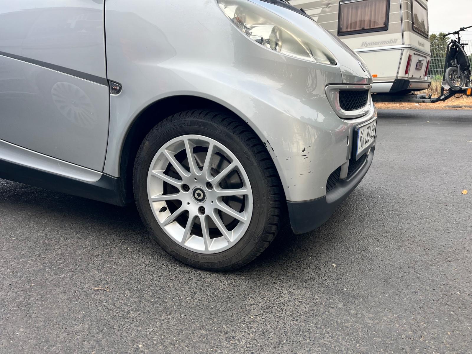 Smart ForTwo Cabrio 1.0 84 PS Automatik