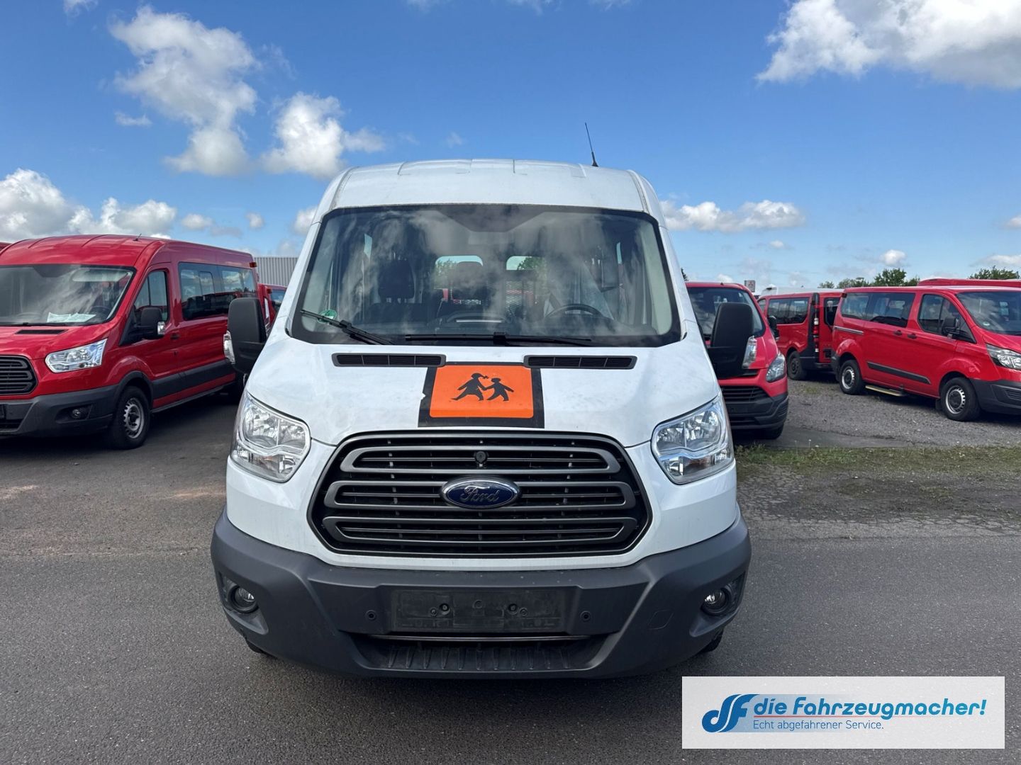 Fahrzeugabbildung Ford Transit Kombi 350 L3 Trend 2.0 TDCi *MOTORSCHADE