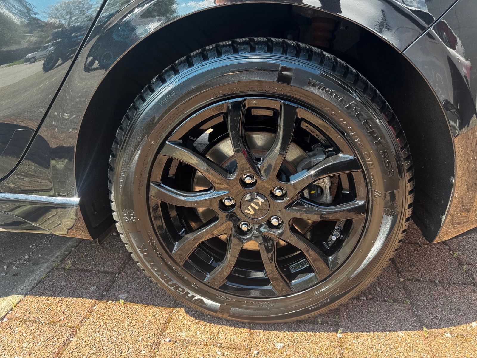 Fahrzeugabbildung Kia CEED 1.5T DCT7 GTL BENZIN 160 PS KAMERA NAVI