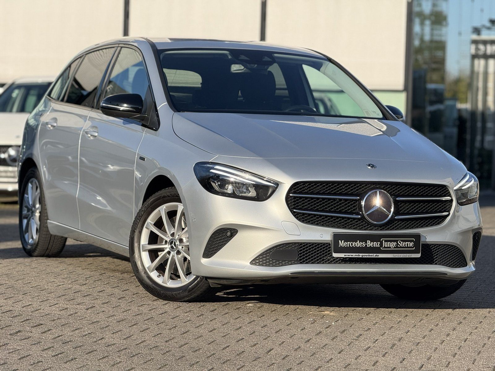 Fahrzeugabbildung Mercedes-Benz B 250 e Progressive*KAMERA*LED*NAVI*SITZHEIZUNG*