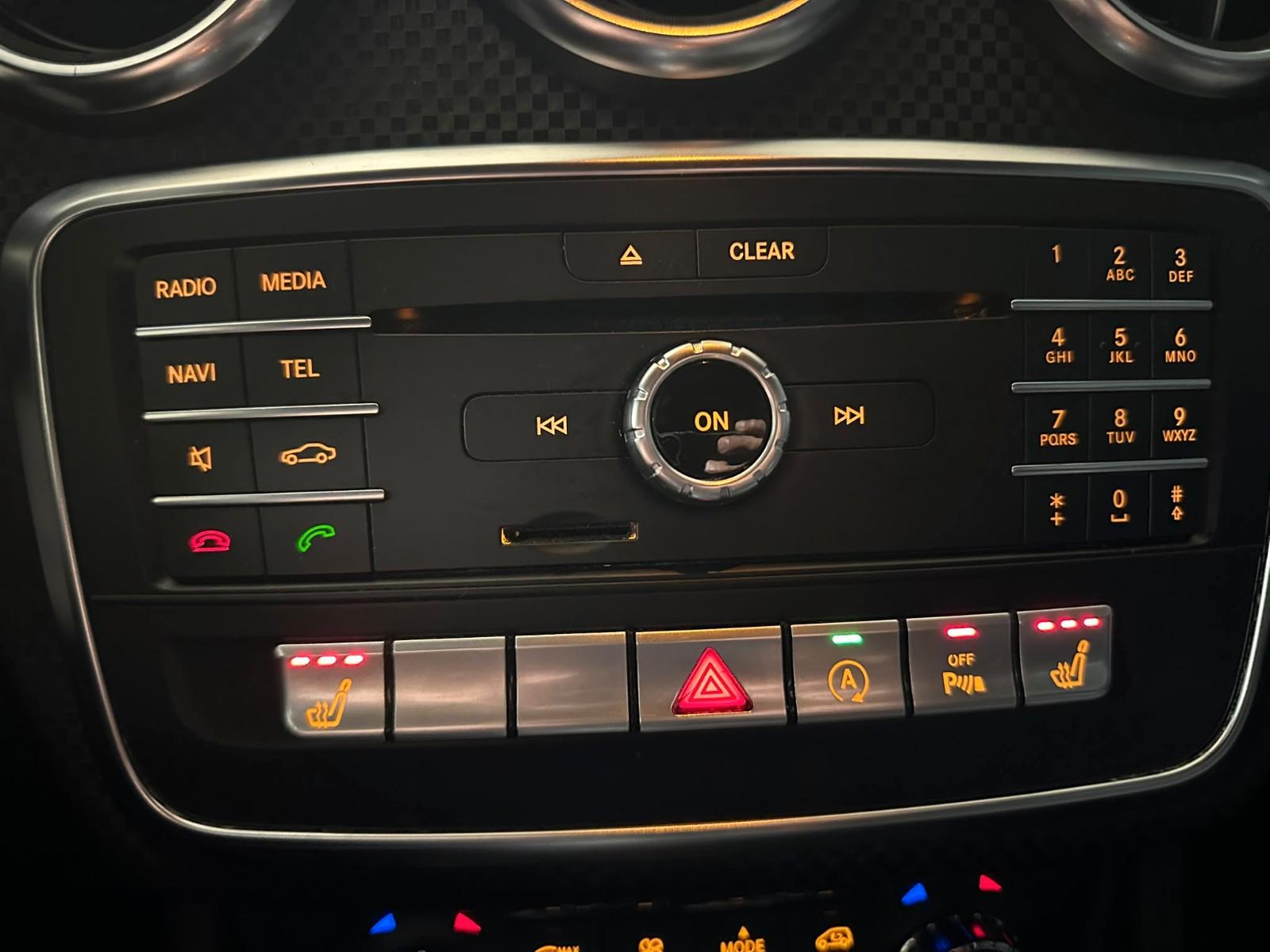 Mercedes-Benz A200 2015 — photo 30