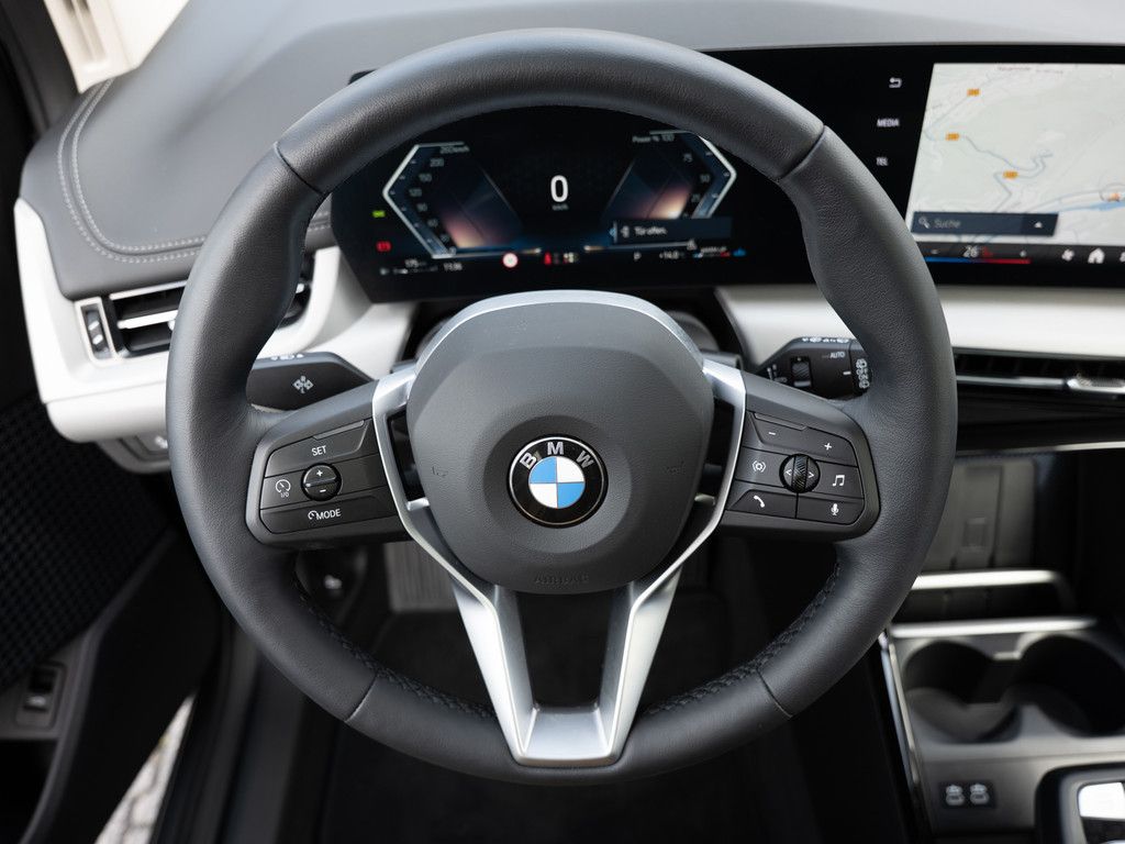 BMW 220 Active Tourer - Bild 16