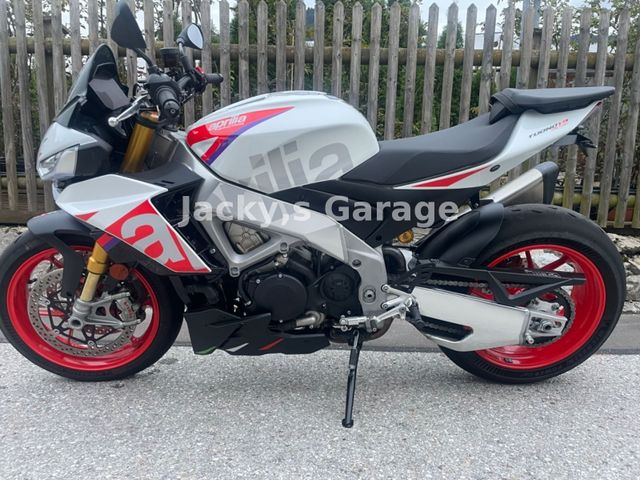 Aprilia TUONO V4 1100 Factory/ Speed White