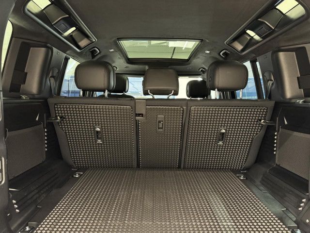Foto Nummer 17: LAND ROVER Defender