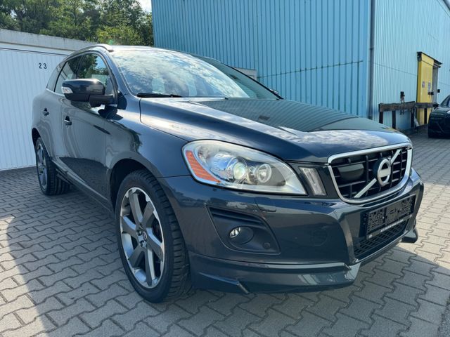 Volvo XC60 D5 Summum AWD *Leder*Navi*ACC*SHZ*TOP*