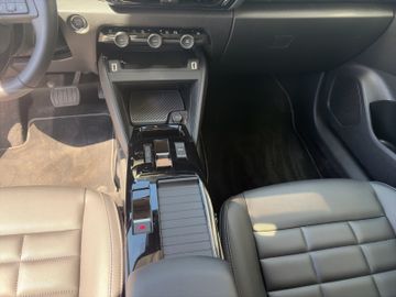 Citroën C4 1.2 145 Max Kam.+KeyLess+LED+Navi+SHZ+2xKlima