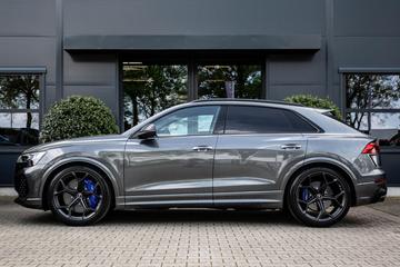 2025 AUDI RSQ8 — фото 3