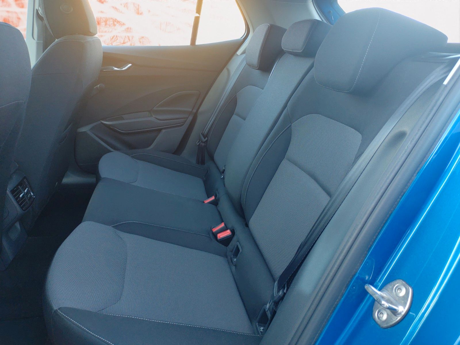 Fahrzeugabbildung SKODA Fabia Selection ! 4 Jahre Garantie ! PDC ! Touch