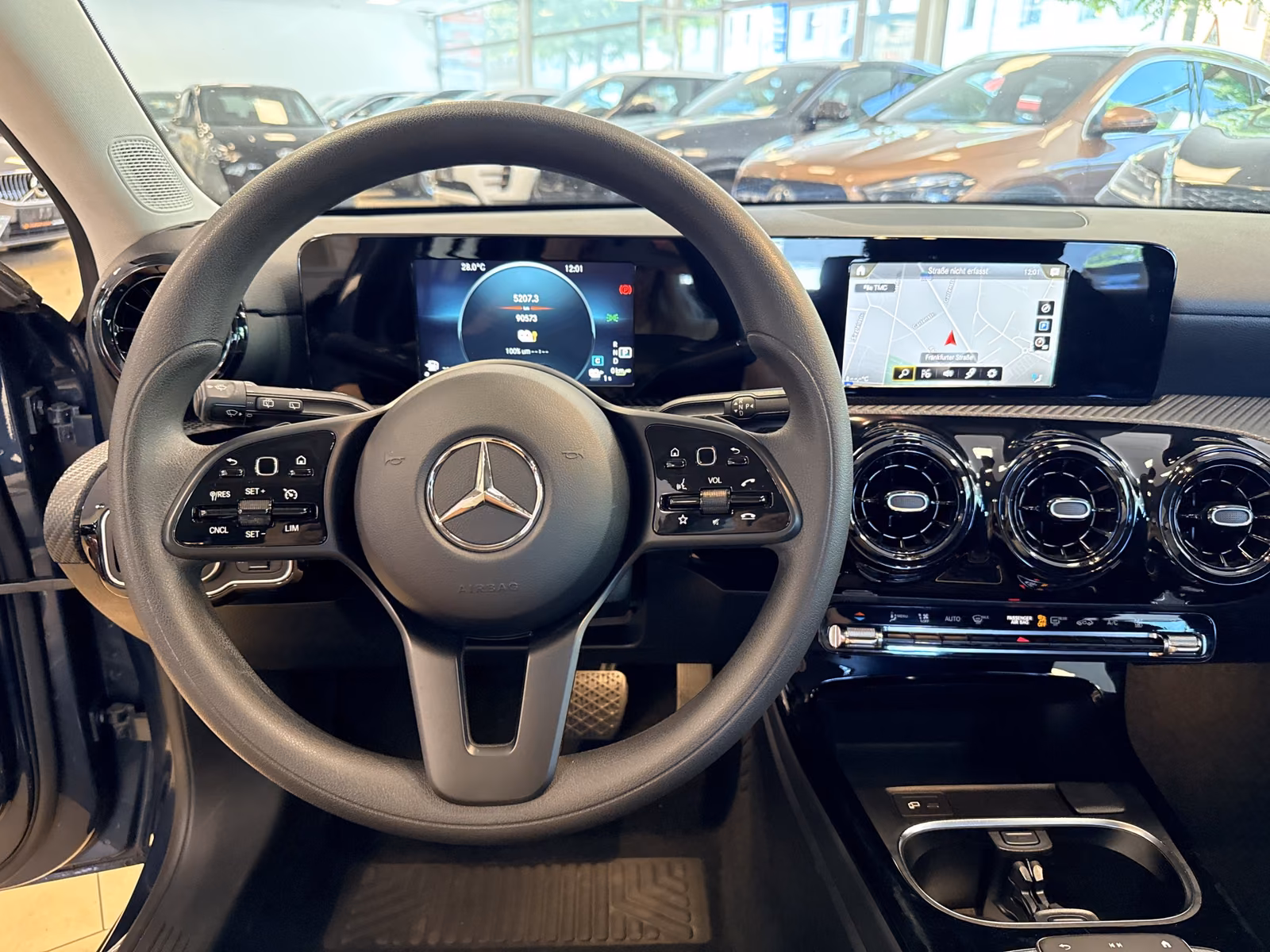 Mercedes-Benz A-Class Plug-in*MBUX*Navi*Tempo*CAM*1.Hand*SHZ*DCT, миниатюра 12