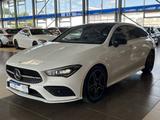 Mercedes-Benz CLA 200 Shooting Brake AMG Line Pano Navi R.Cam - gebrauchte Mercedes-Benz Kombis