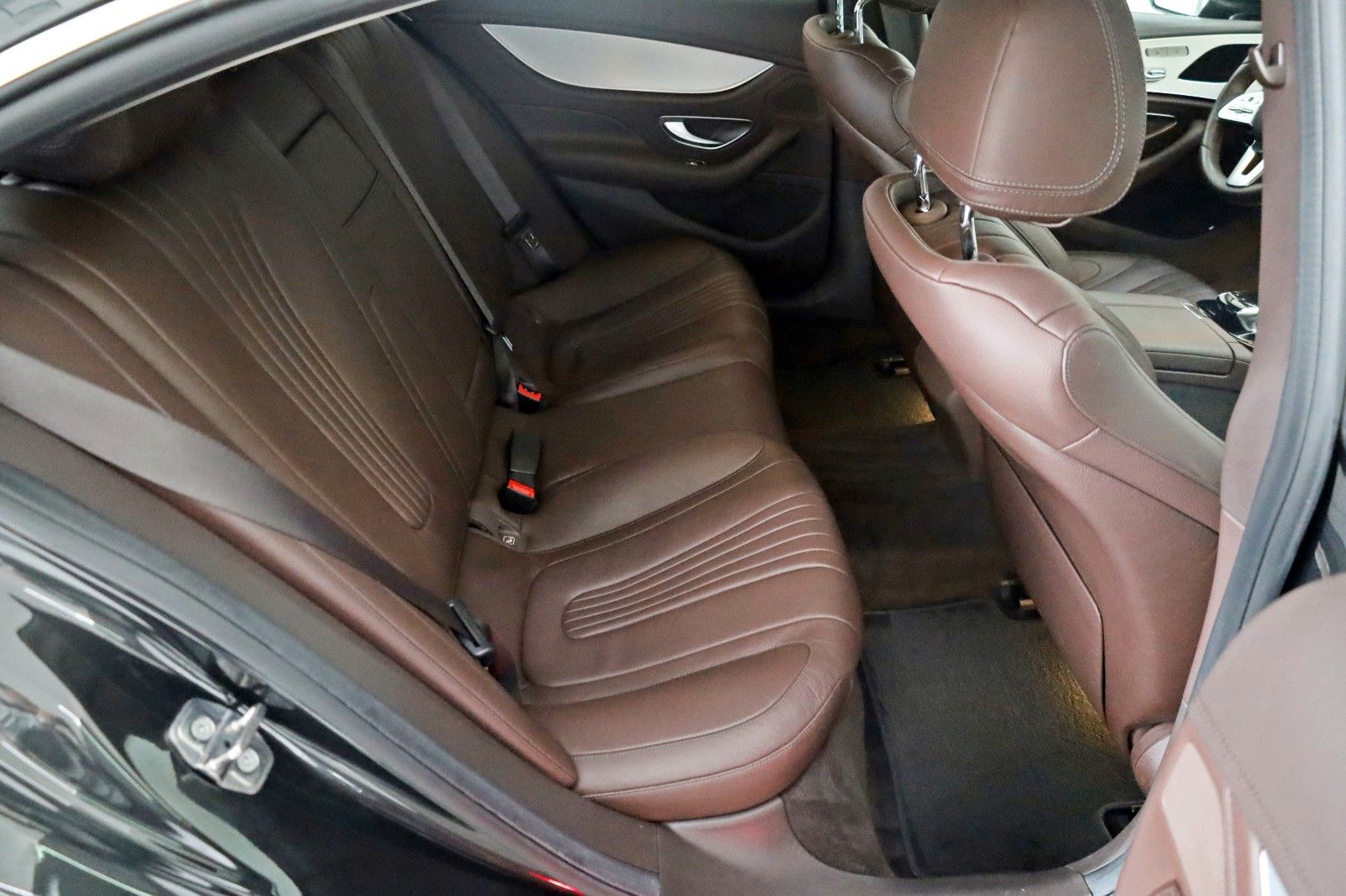 Fahrzeugabbildung Mercedes-Benz CLS 350 d 4Matic,AMG line,Navi,Kamera,HUD,ACC,SD