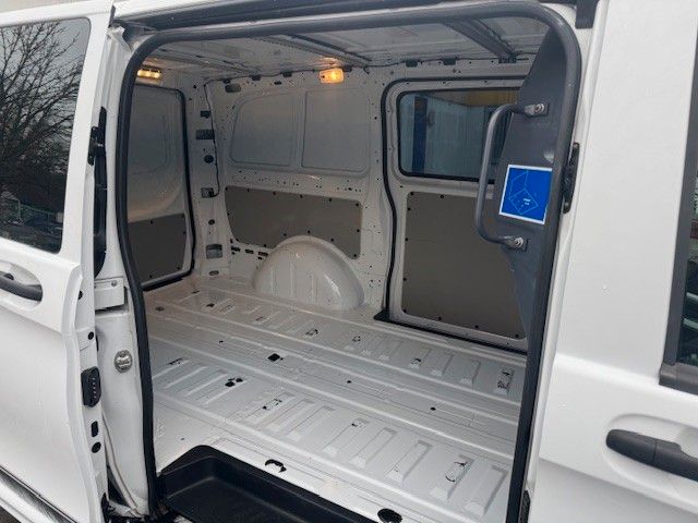 Fahrzeugabbildung Mercedes-Benz Vito Kasten 119 CDI/BT lang LED STANDHEIZUNG LED