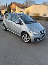 Mercedes-Benz A 160 ELEGANCE Automatik Teilleder PDC Sitzheiz. - Mercedes-Benz A 160 Gebrauchtwagen in Mannheim