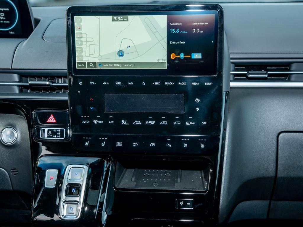 Fahrzeugabbildung Hyundai STARIA 7-Sitzer HEV SIGNATURE Panoramadach