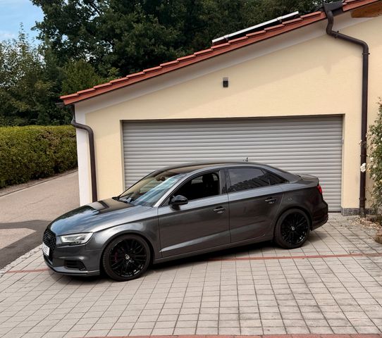 AUDI A3*LIMOUSINE*S*Line*H*R*18*Zoll*