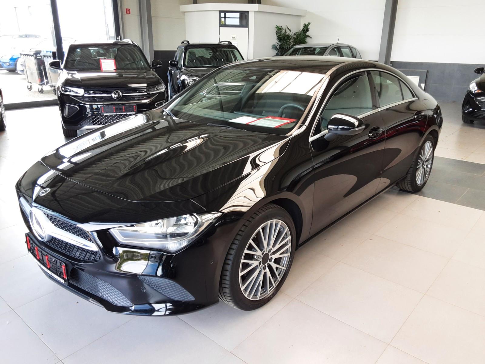 Mercedes-Benz CLA 200 d Klima Sitzheizung Navi AppCon PDC