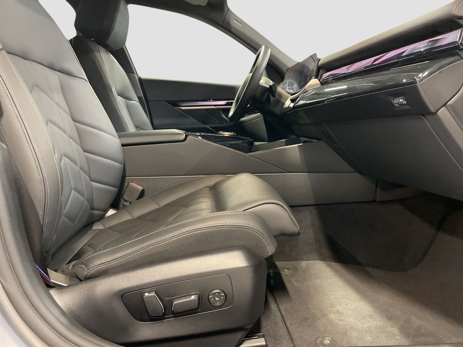 BMW i5 - Bild 11