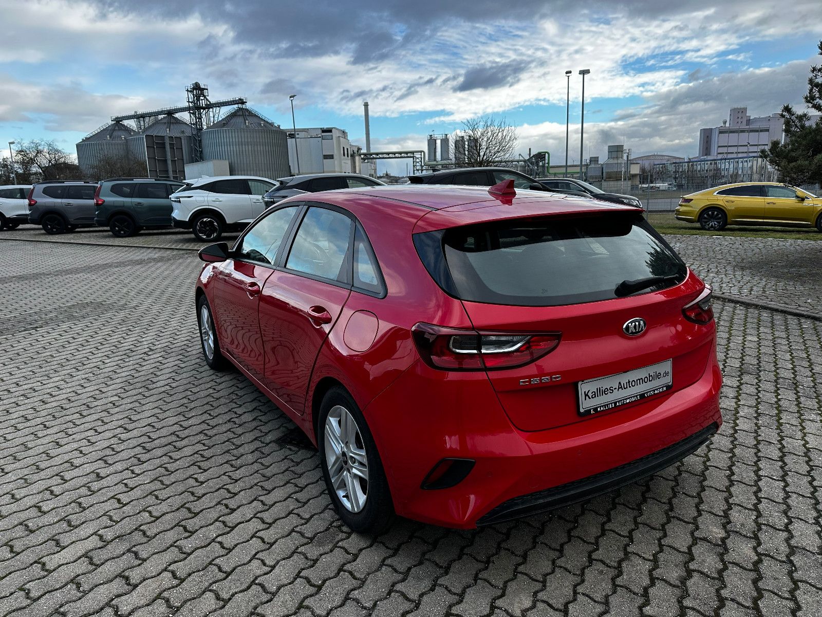 Fahrzeugabbildung Kia cee'd / Ceed Benzin/Gas