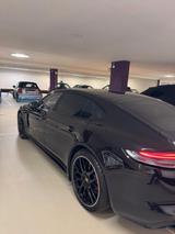 Porsche Panamera 4S E-Hybrid Executive - Porsche Panamera Executive mit Hybrid-Antrieb (Benzin/Elektro)