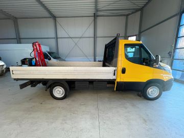Fahrzeugabbildung Iveco Daily 35S15 Pritsche mit Kran