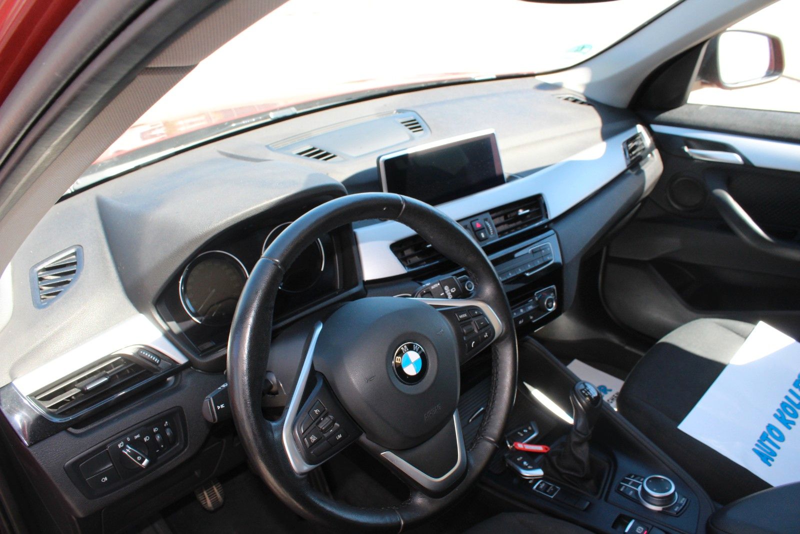 BMW X1 sDrive 18 i Advantage foto 11