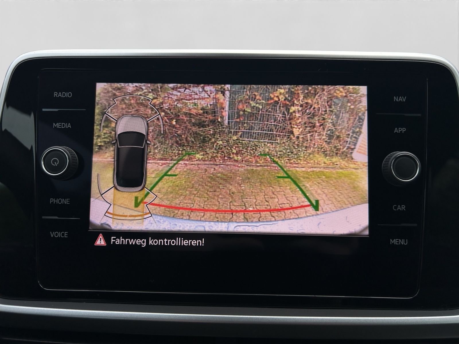 Volkswagen T-Roc - Bild 13