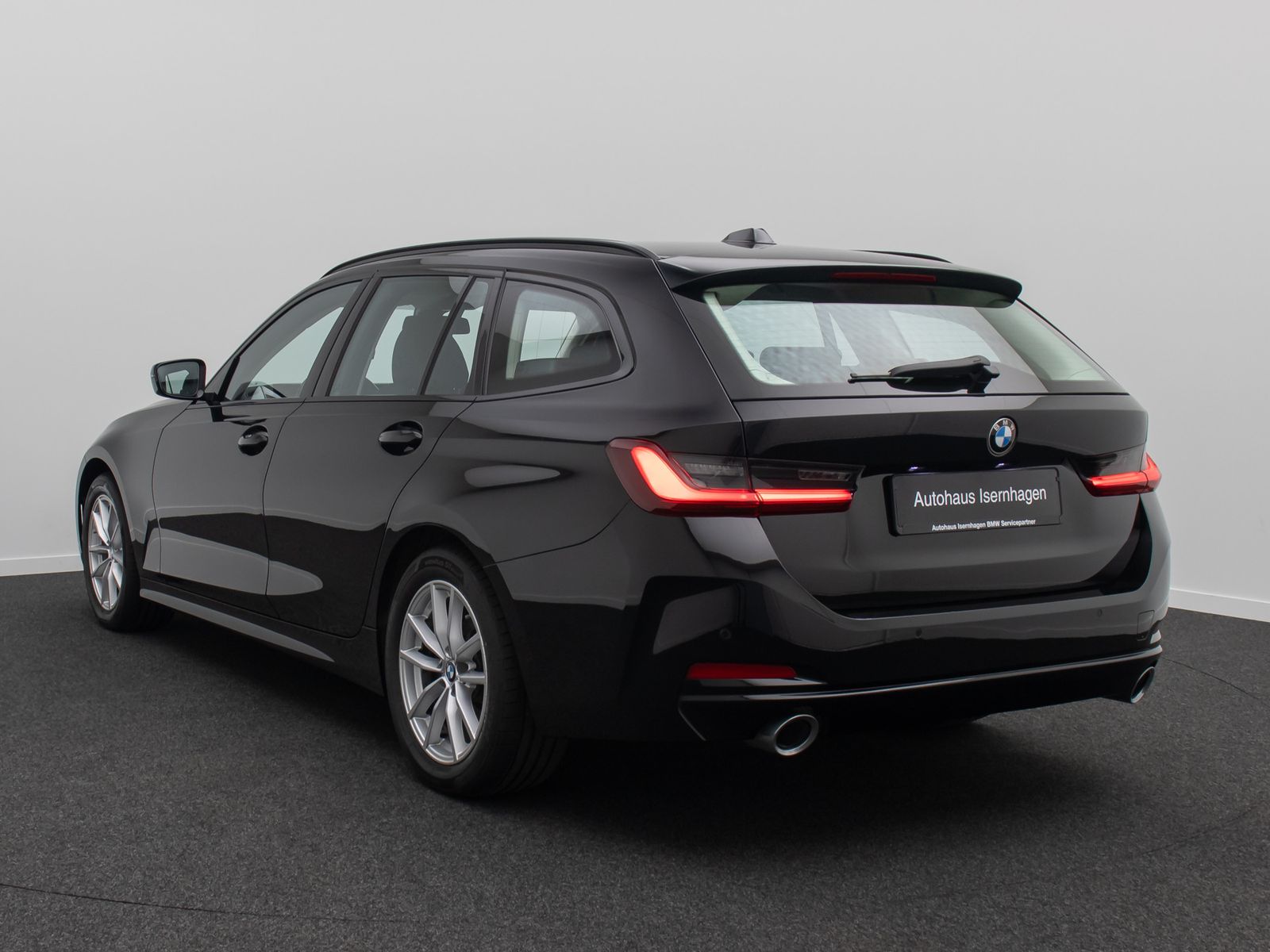 Fahrzeugabbildung BMW 320d DAB Leder Widscreen PDC Komfort Sport LED