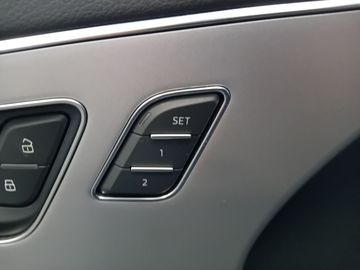 Audi Q8 - 8