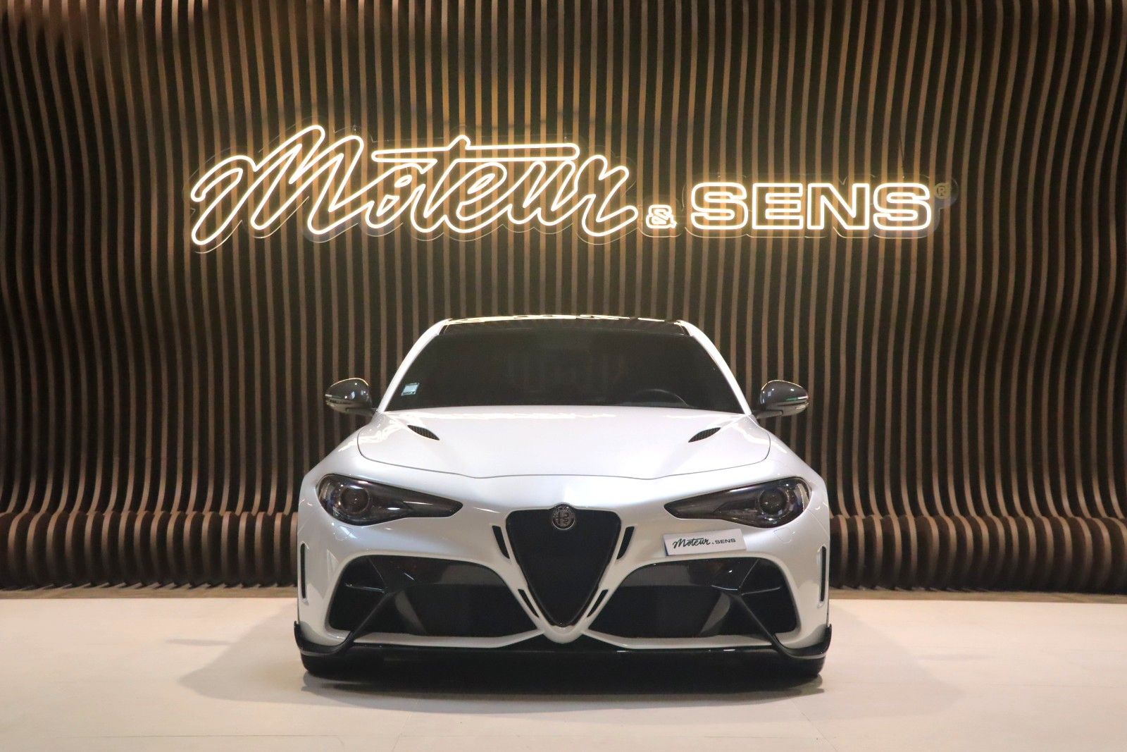 Alfa Romeo Giulia Quadrifoglio GTA SAUBER EDITION 115/500 imagem 3