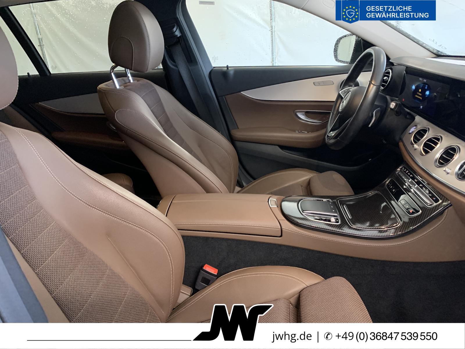 Mercedes-Benz E220 T MOPF Avantg. Distr+|Night|GlasDach|MB-LED