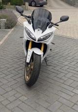Yamaha FZ8 Fazer inkl Sportverkleidung - Angebote