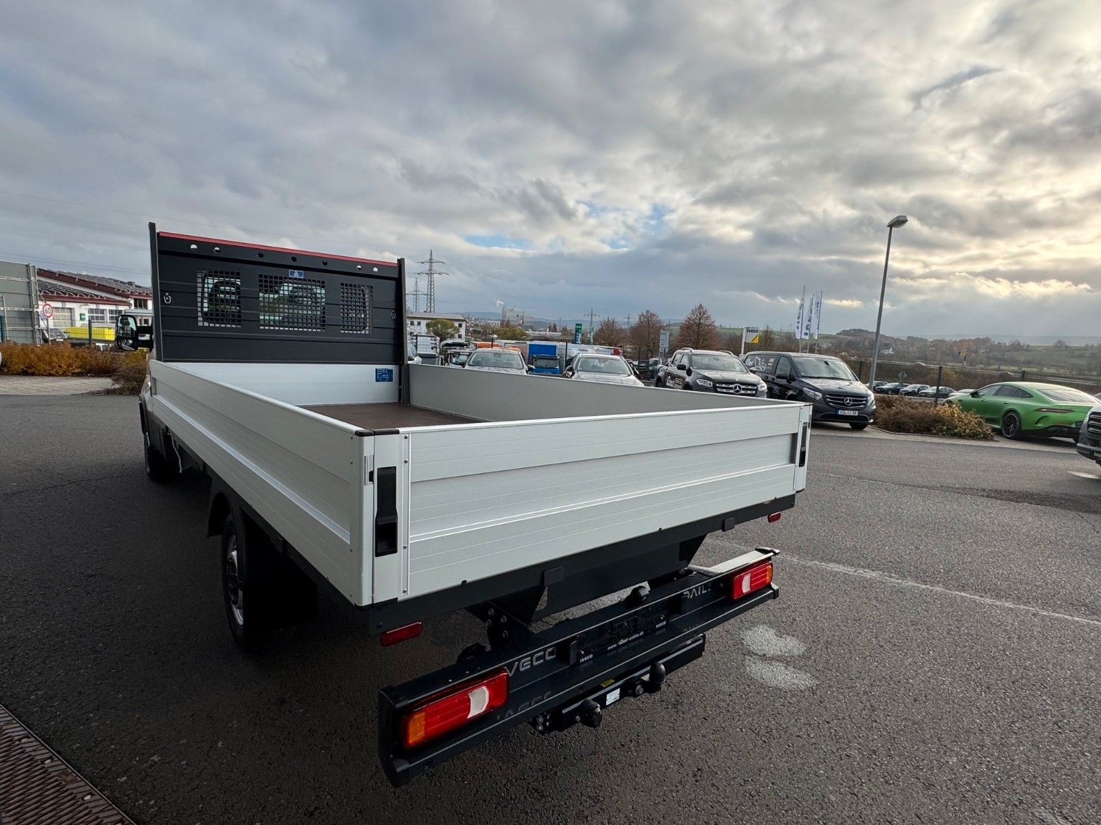 Fahrzeugabbildung Iveco Daily 35S16 *R.3750mm*Automatik*AHK*Kamera*