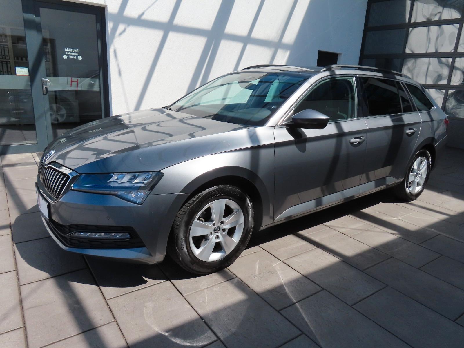 Skoda Superb2.0 TDI Amb. Kombi AHK/RFK/Klima/Navi
