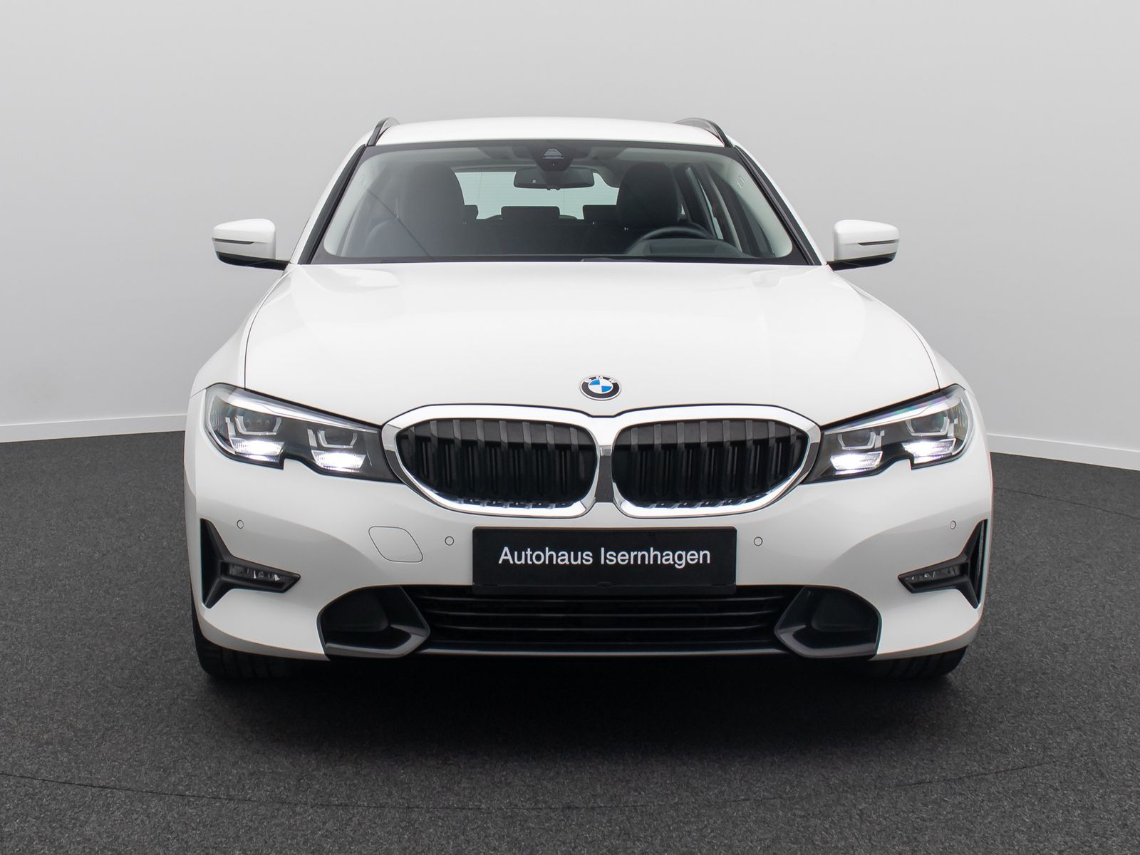 Fahrzeugabbildung BMW 320i Sport Line HUD DAB Lordos Alarm HiFi Komfor