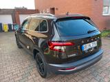Skoda Karoq 1.5l TSI DSG STYLE Pano AHK LED Navi - Skoda Karoq in Duisburg