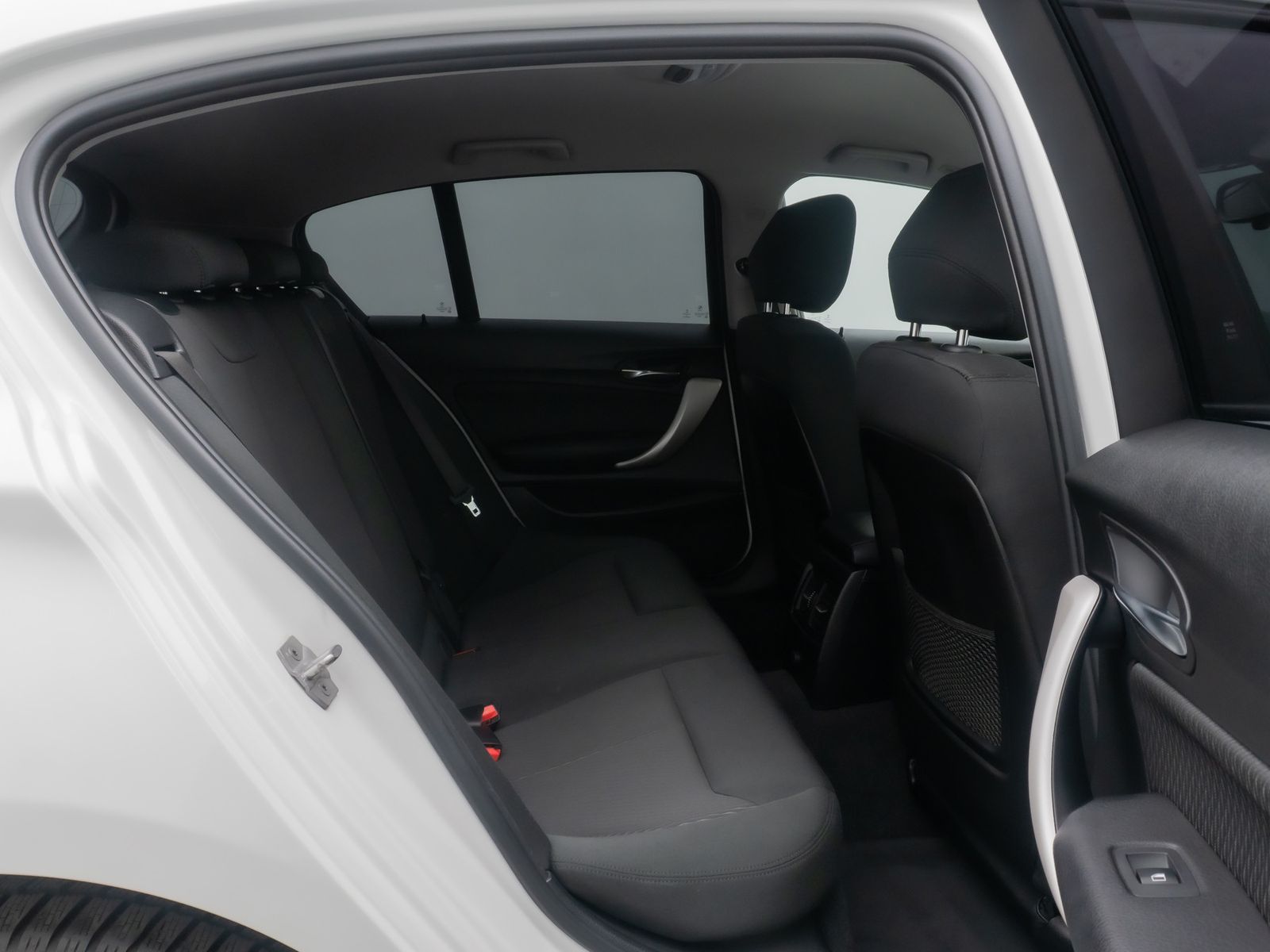 Fahrzeugabbildung BMW 118i FernlichtAs Komfort Ad.LED Tempomat KlimaAT