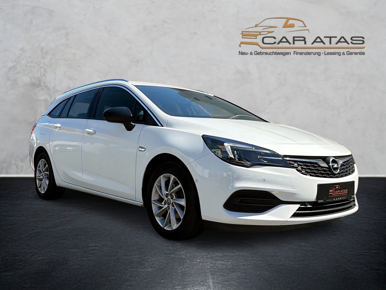 Fahrzeugabbildung Opel Astra BUSINESS PDC TEMPOMAT RFKAM WINTERREIFEN