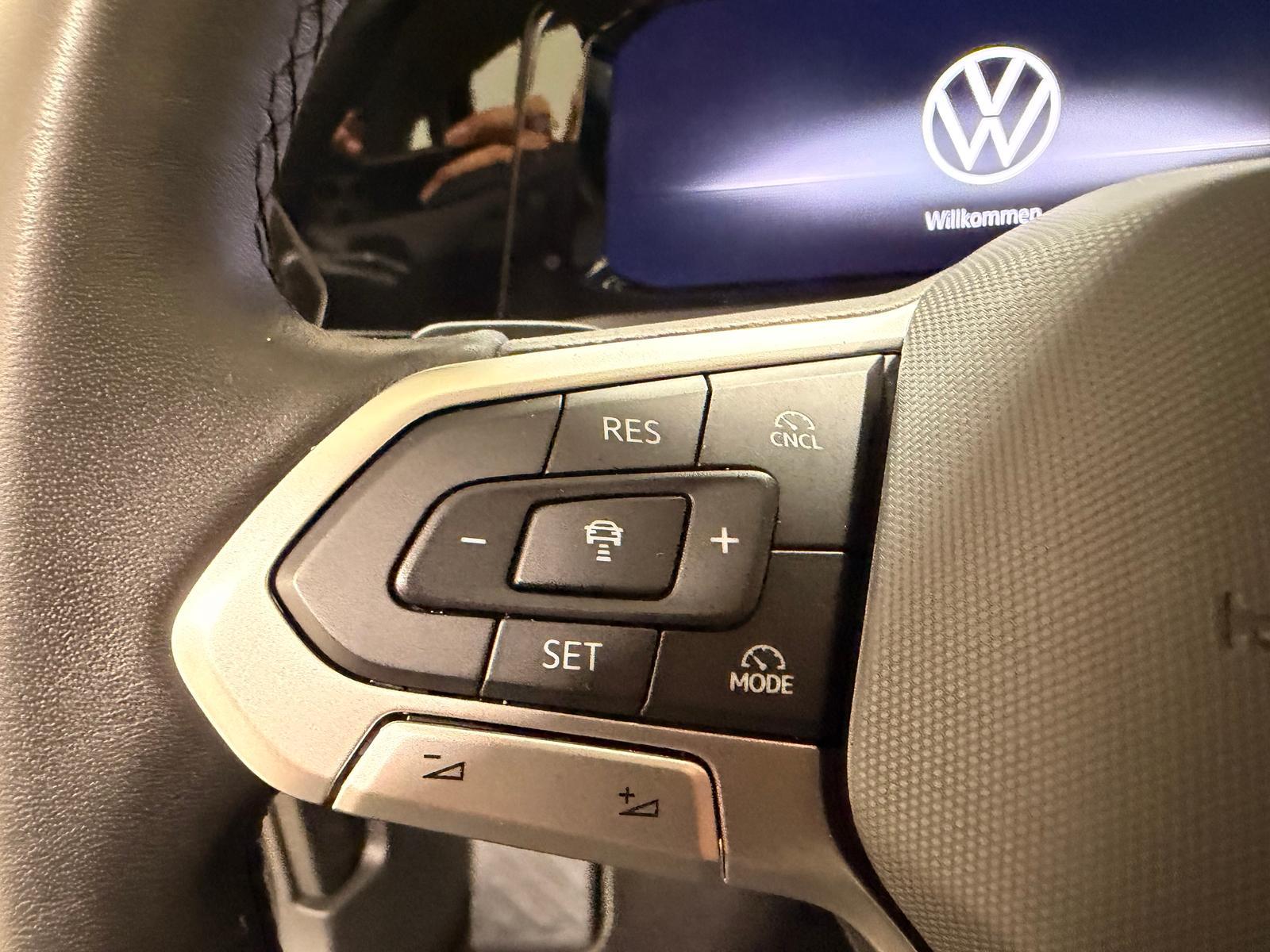Volkswagen Golf Variant 1.5 TSI DSG Life AHZV Winter LED Na, миниатюра 23