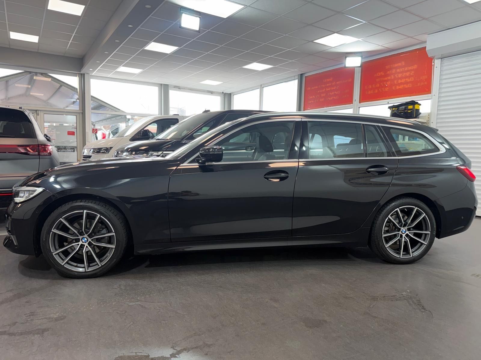 BMW 320 M d Luxury Line/Pano-Dach/LederPDC/ACC/PDC/ foto 5