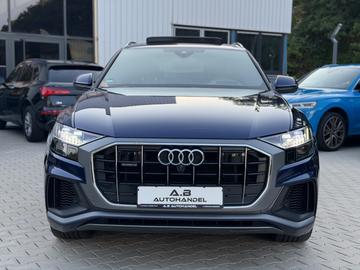 2018 AUDI Q8 照片 2