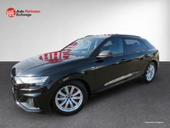 AUDI Q8 50 TDI quattro S-LINE competition plus Matrix AUDI Q8 50 TDI quattro S-LINE competition plus Matrix