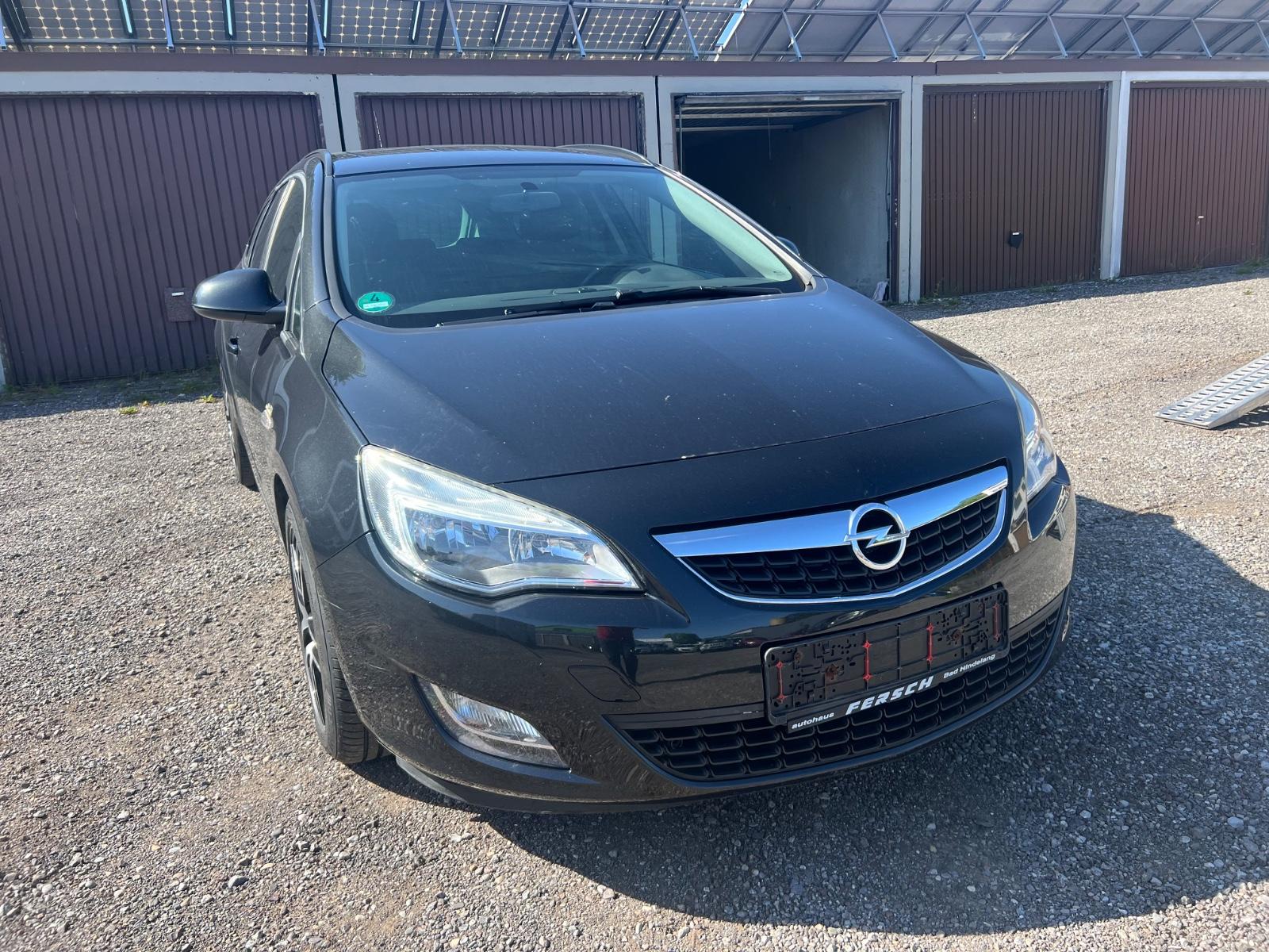 Opel ASTRA  J 1.4 TURBO SPORTS TOURER DESIGN EDITION