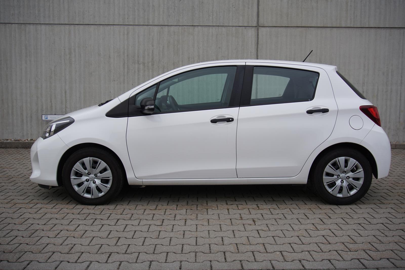 Toyota Yaris 1.0 Radio Klima ZV/FBB